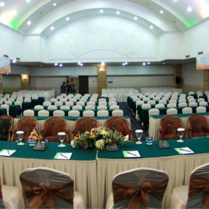 Hotel Madani Medan - Syariah Hotel Экстерьер фото